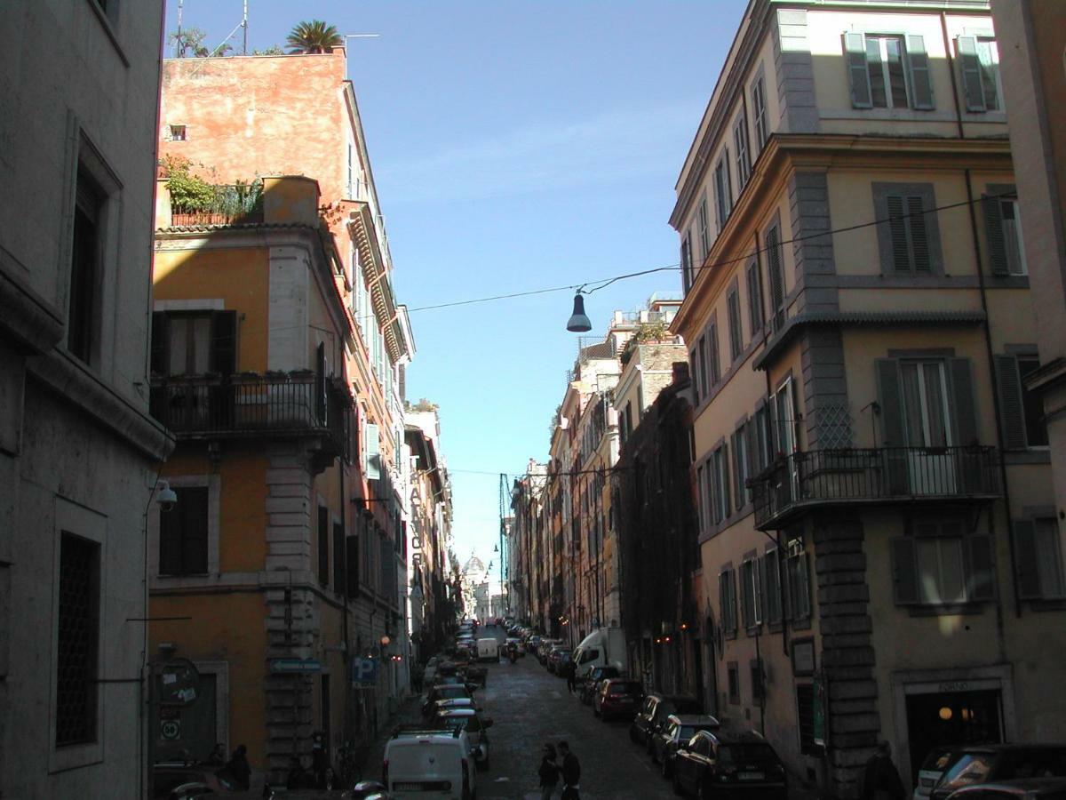 Appartamento Del Boschetto Roma Exterior foto
